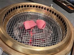 -铭牛烧肉·和牛海鲜自助(高新月牙湖店)
