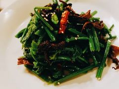 -泓0871臻选云南菜·味庄