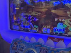-直通车欢聚中心(崇州万达店)