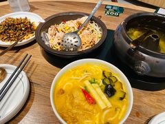 云海肴汽锅鸡-云海肴云南菜(浦江欢乐颂店)