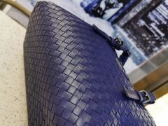 -莱靓奢侈品洗护改衣店(新世界百货崇文店)