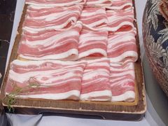 -红鼎豆捞·非遗鲍皇汤火锅(宝丰路店)