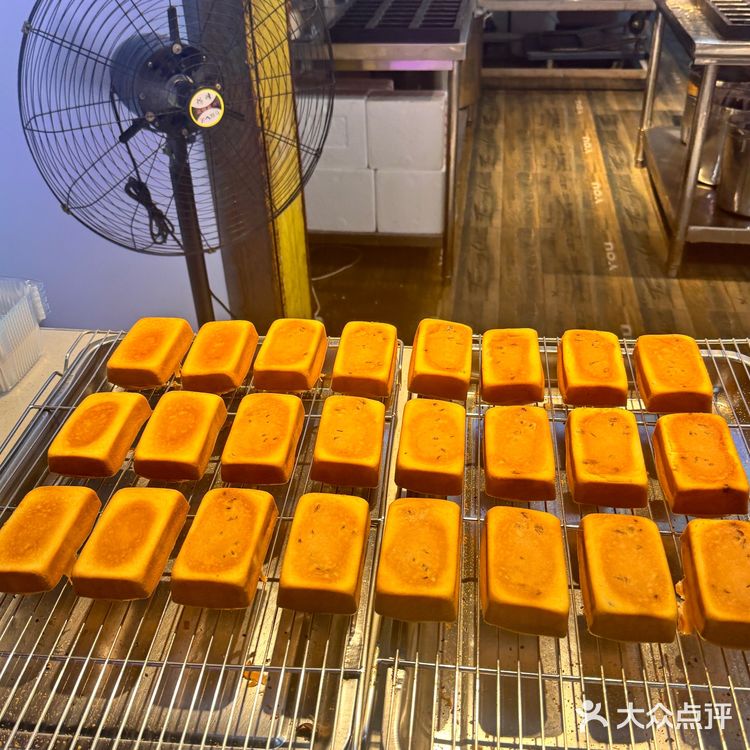 隐藏在巷子里的粑粑膏