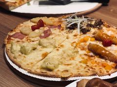 四合一披萨-必胜客(阿罗海店)
