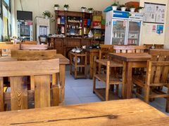 大堂-牛八宝桂林米粉(八里庄店)