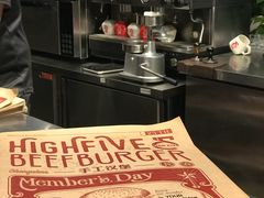 -HIGH FIVE哈福手工汉堡(桂林路店)