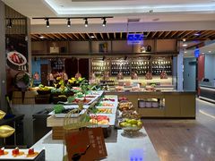 -腾阁自助餐厅(朝林广场店)