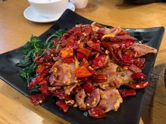 -隔壁老王·家常云南菜(花巷店)