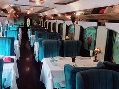 -火车头法国西餐厅