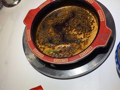 红锅-钢管厂五区小郡肝串串香(奥克斯广场锦城万达店)