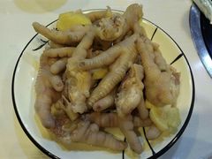 -虾弄弄海派小龙虾·牛羊蝎子火锅