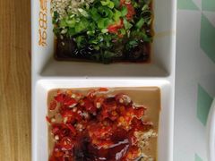-花田煮鲜牛肉火锅(钟楼众汇店)