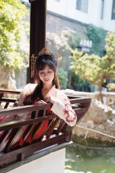 -一揽芳华汉服旗袍体验馆(拙政园店)