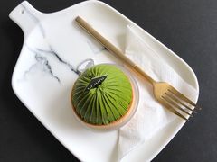 -UNI UNI(环亚凯瑟琳店)