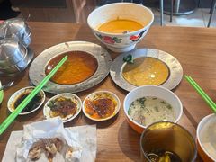 -绿柠食堂(北外滩店)