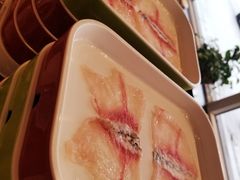 -龙记斑鱼火锅鲜切牛肉自助(红山路店)