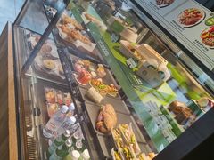 -星巴克臻选(莘庄仲盛店)