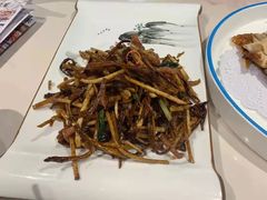 孜香茶树菇松板肉-庆余楼·用心与食材·特色菜&灶头面(仙蠡墩店)