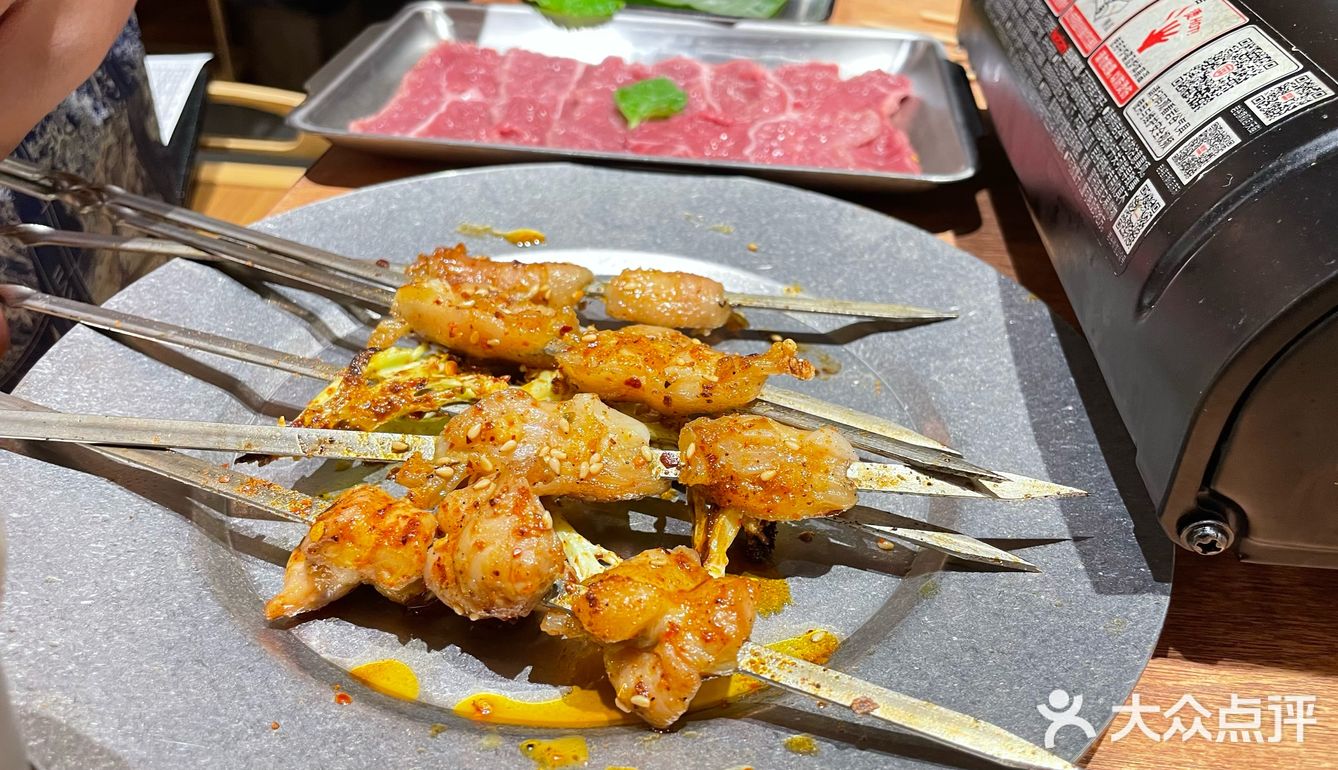 超级香，竹筒饭是有竹膜的，说明不是重复用的竹子