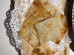 -小鱼小牛·鱼牛干锅·脆鱼火锅(世欧广场店)