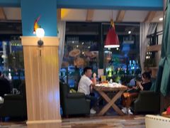 -米兰西典(西坝岗路店)