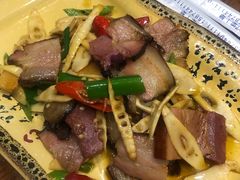竹笋炒腊肉-胡师傅三下锅(汽车站店)
