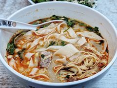 -豫碗香老烩面(梅河店)