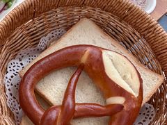 德式扭结面包-巴伐利亚啤酒坊(意式风情街店)