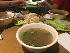 -锅贴王小吃(南大街店)