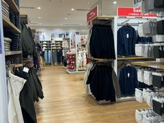 -优衣库(唐山爱琴海购物公园店)