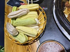 -三石手撕老母鸡锅中锅(香君路店)