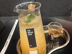 -锅炉咖啡·西餐·音乐酒厂