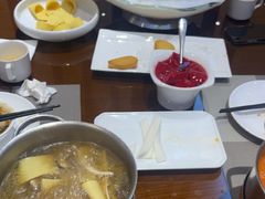 -鑫港胜牛氏辈养生火锅(经开店)