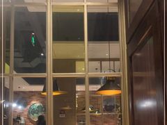门面-钱小奴海鲜自助黑金店(杭州滨江龙湖店)