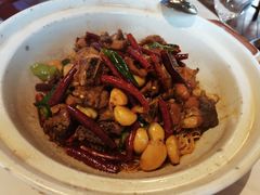 大理永平黄焖鸡配油煎面-泓0871臻选云南菜·味庄