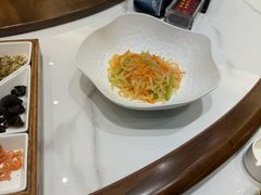 -梅花香里大酒店(郁金香路店)