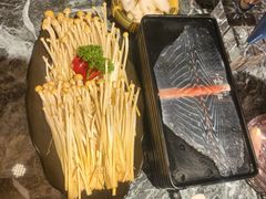 -慢丽江·云南野生菌土鸡锅(西山店)