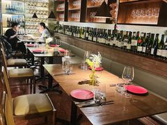 -肆海小川菜酒馆Wine Bistro (青年路店)