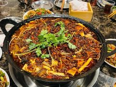 -鸿顺老铁锅美蛙鱼府(解放碑店)