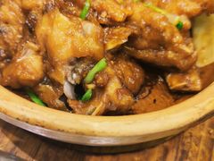 姜葱香脆鱼头煲-稻香酒家·33年老字号·港式粤菜(富邦中心店)