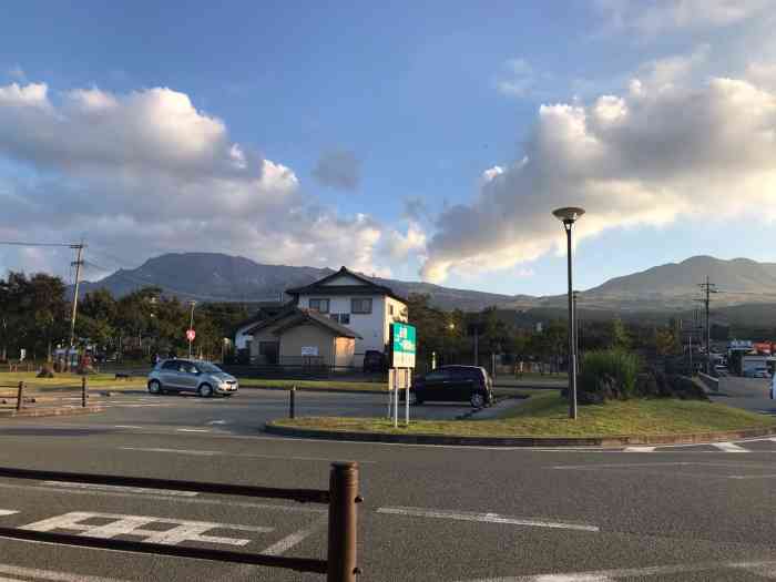 阿苏山-"熊本县阿苏市阿苏火山,几年前和旅行团去的."-大众点评移动版