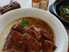 -天鲜阁·海鲜粤菜·33年老字号(石槎白云站店)