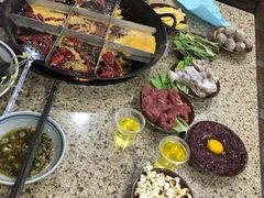 -堂客老火锅(欣阳广场总店)