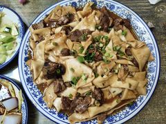 -壹阁胡羊焖饼(特色小吃街店)