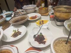 -梅花香里大酒店(郁金香路店)