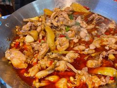 -昱龙大盆牛蛙馆(三兴街总店)