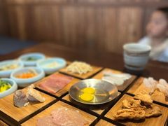 -银米·云南传统过桥米线(双廊黑金冠店)