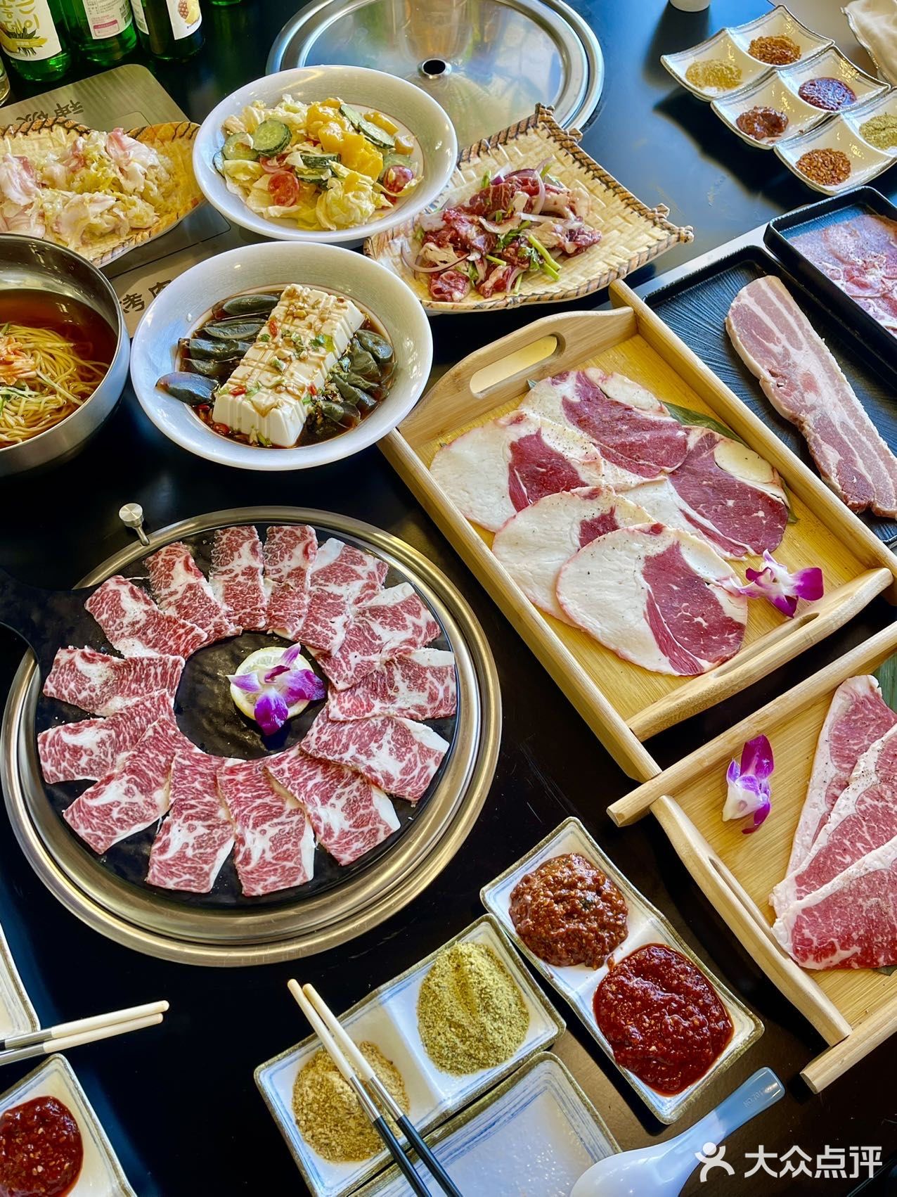 不去东北也能吃到正宗齐齐哈尔烤肉🥩