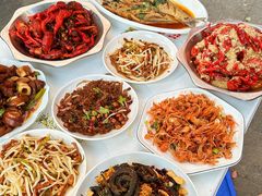 -丹水桥地锅鱼·翘嘴鲌·地方特色全鱼宴(丹江口大坝店)