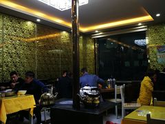 -炕锅羊肉土火锅面片大王